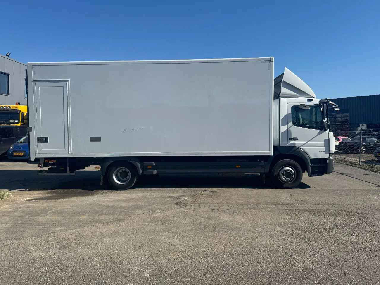 Mercedes-Benz Atego 1224 4X2 EURO 6 CARGOLOCK BOX TÜV 09-2025 - Φορτηγό κόφα: φωτογραφία 4 Mercedes-Benz Atego 1224 4X2 EURO 6 CARGOLOCK BOX TÜV 09-2025 - Φορτηγό κόφα: φωτογραφία 4