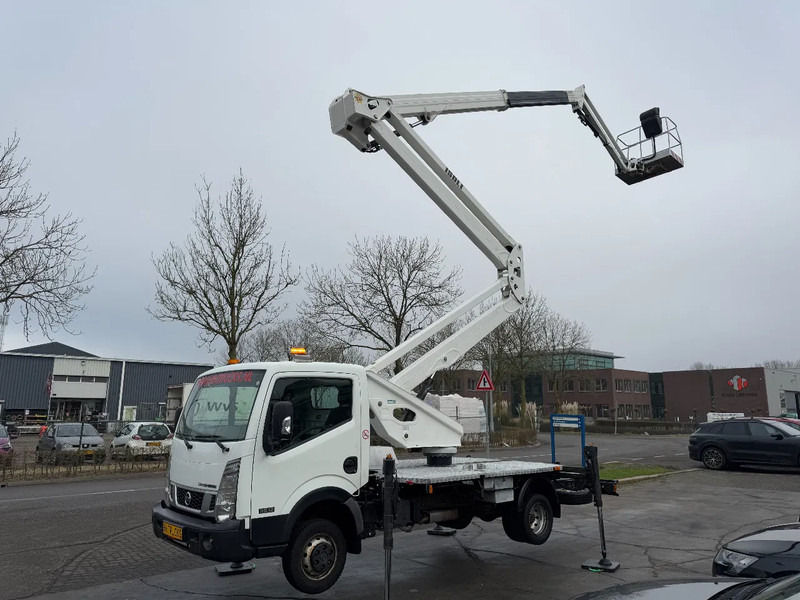 Nissan Cabstar 35.12 + ISOLI 21 METER AERIAL PLATFORM - Ελαφρύ επαγγελματικό: φωτογραφία 1 Nissan Cabstar 35.12 + ISOLI 21 METER AERIAL PLATFORM - Ελαφρύ επαγγελματικό: φωτογραφία 1