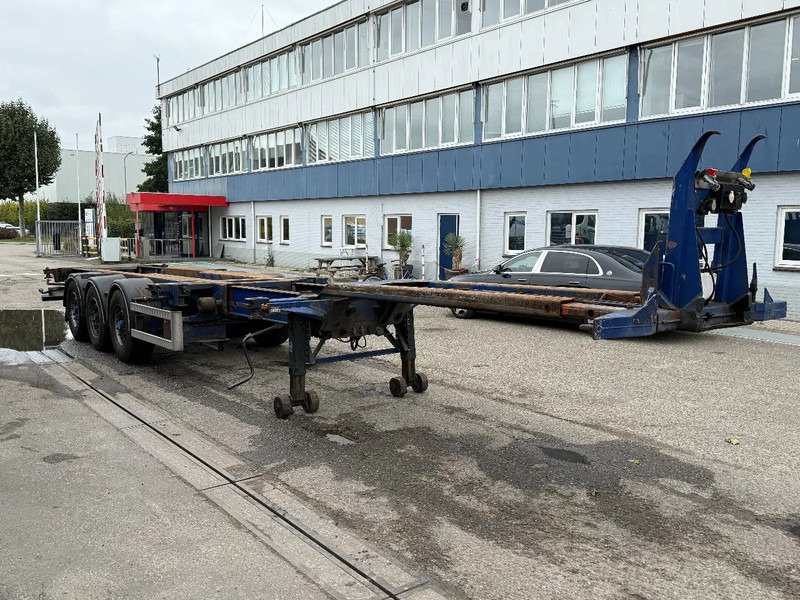 Renders EURO 800 - MULTCHASSIS - 3x BPW AXLE + 2 LIFTING AXLES - Επικαθήμενο μεταφοράς εμπορευματοκιβωτίων/ Κινητό αμάξωμα: φωτογραφία 2 Renders EURO 800 - MULTCHASSIS - 3x BPW AXLE + 2 LIFTING AXLES - Επικαθήμενο μεταφοράς εμπορευματοκιβωτίων/ Κινητό αμάξωμα: φωτογραφία 2