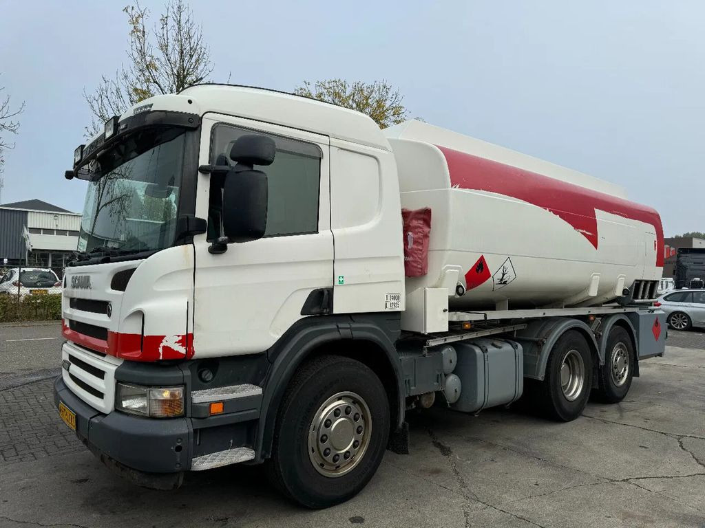 Scania P400 6X2 - EURO 5 + 3 CAMBER + LIFTING AXLE - Φορτηγό βυτιοφόρο: φωτογραφία 1 Scania P400 6X2 - EURO 5 + 3 CAMBER + LIFTING AXLE - Φορτηγό βυτιοφόρο: φωτογραφία 1