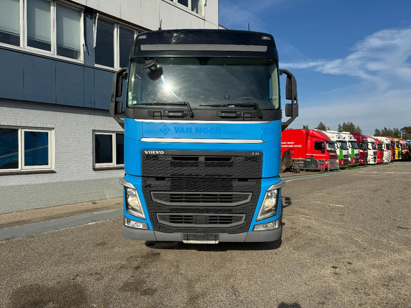Volvo FH 460 4X2 EURO 6 I-SHIFT DOUBLE TANK - Τράκτορας: φωτογραφία 2 Volvo FH 460 4X2 EURO 6 I-SHIFT DOUBLE TANK - Τράκτορας: φωτογραφία 2