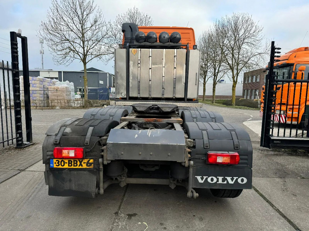 Volvo FH 500 8X2 - EURO 5 + LIFT/STEERING AXLE + TÜV 0 - Τράκτορας: φωτογραφία 5 Volvo FH 500 8X2 - EURO 5 + LIFT/STEERING AXLE + TÜV 0 - Τράκτορας: φωτογραφία 5