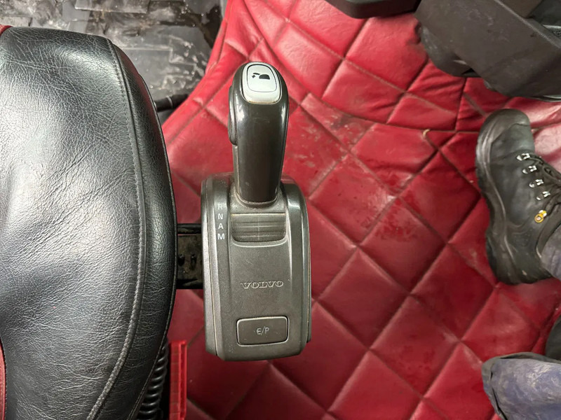 Φορτηγό με γερανό Volvo FH 500 8X4 - EURO 6 + HIAB 622 EP-6 HIPRO + REMOTE CONTROL: φωτογραφία 19