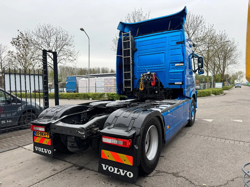 Volvo FM 370 4X2 EURO 6 SKIRTS SPOILERS I-SHIFT - Τράκτορας: φωτογραφία 4 Volvo FM 370 4X2 EURO 6 SKIRTS SPOILERS I-SHIFT - Τράκτορας: φωτογραφία 4