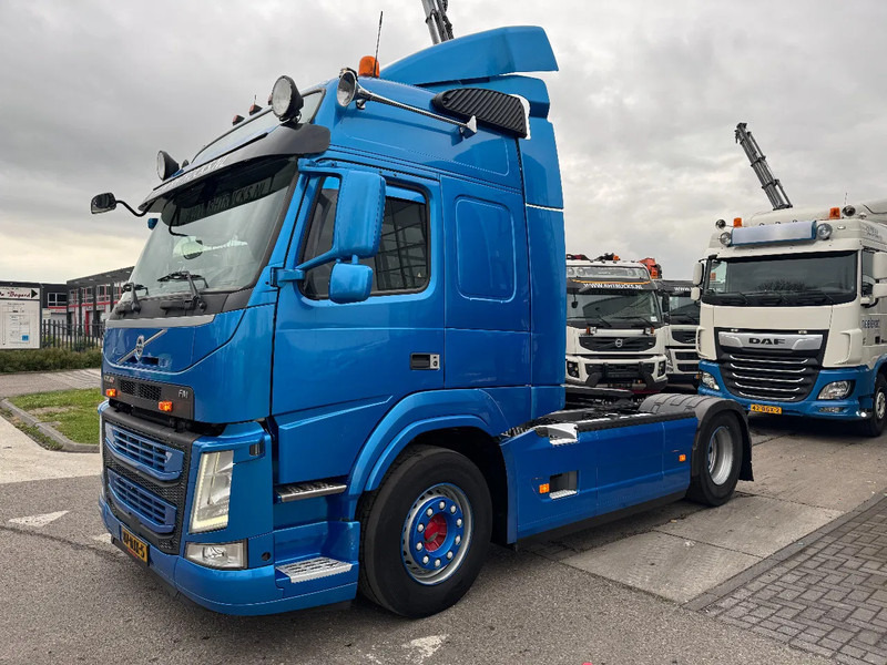 Volvo FM 370 4X2 SPOILERS EURO 6 SKIRTS HOLLAND TRUCK - Τράκτορας: φωτογραφία 1 Volvo FM 370 4X2 SPOILERS EURO 6 SKIRTS HOLLAND TRUCK - Τράκτορας: φωτογραφία 1