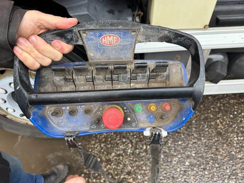 Volvo FM 420 8X2 EEV + HMF 2420-K3 + REMOTE + 5E & 6E FUNCTIE - Φορτηγό με ανοιχτή καρότσα, Φορτηγό με γερανό: φωτογραφία 5 Volvo FM 420 8X2 EEV + HMF 2420-K3 + REMOTE + 5E & 6E FUNCTIE - Φορτηγό με ανοιχτή καρότσα, Φορτηγό με γερανό: φωτογραφία 5