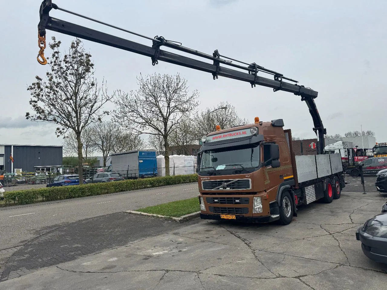 Volvo FM 500 6X2 EURO 5 HIAB 211 EP5 + REMOTE CONTROL - Φορτηγό με γερανό: φωτογραφία 2 Volvo FM 500 6X2 EURO 5 HIAB 211 EP5 + REMOTE CONTROL - Φορτηγό με γερανό: φωτογραφία 2