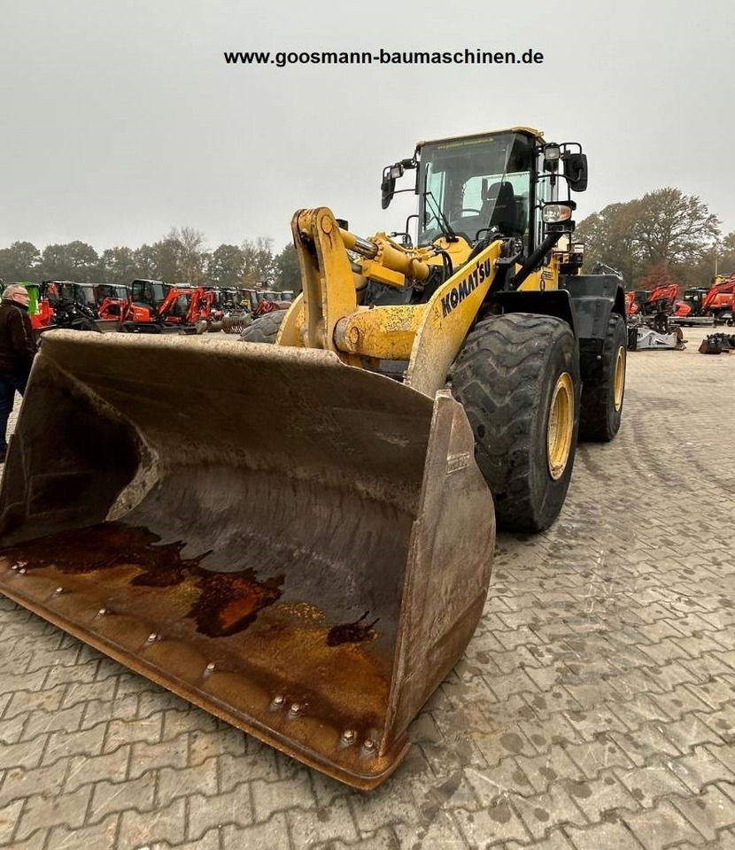 Komatsu WA 320-8 - Ελαστιχοφόρος φορτωτής: φωτογραφία 5 Komatsu WA 320-8 - Ελαστιχοφόρος φορτωτής: φωτογραφία 5