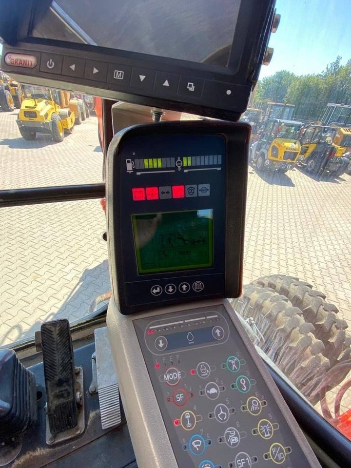 Τροχοφόρος εκσκαφέας Liebherr A 900 C: φωτογραφία 7