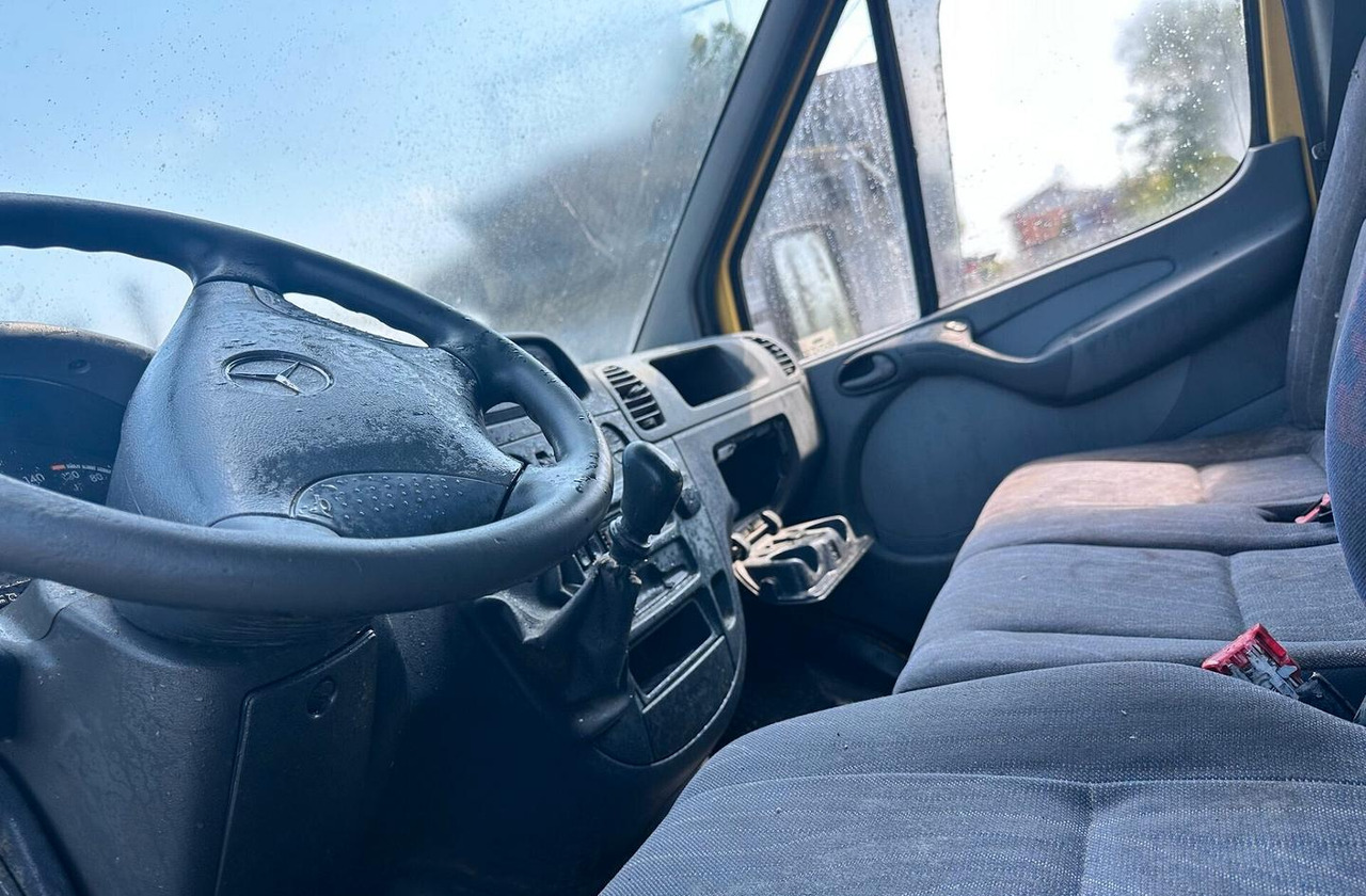 Furgone Mercedes Sprinter 211 - Βαν: φωτογραφία 4 Furgone Mercedes Sprinter 211 - Βαν: φωτογραφία 4