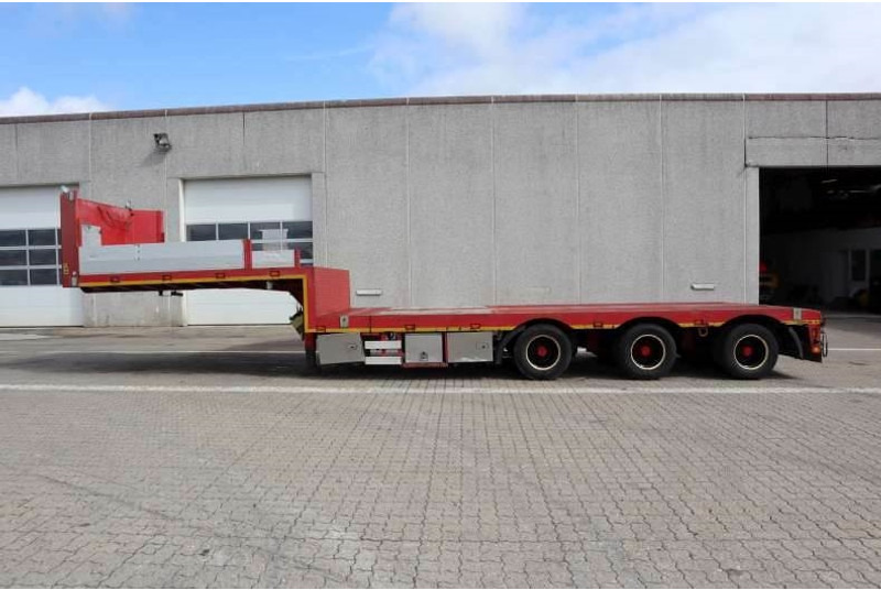 KLC Extendable / Ausziehbarer auflieger / Udtrækkelig - Επικαθήμενο με χαμηλό δάπεδο: φωτογραφία 5 KLC Extendable / Ausziehbarer auflieger / Udtrækkelig - Επικαθήμενο με χαμηλό δάπεδο: φωτογραφία 5