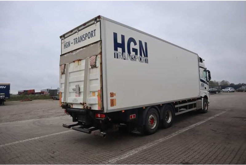 Mercedes-Benz Actros 2551 6X2-4 fast kasse - Φορτηγό κόφα: φωτογραφία 3 Mercedes-Benz Actros 2551 6X2-4 fast kasse - Φορτηγό κόφα: φωτογραφία 3