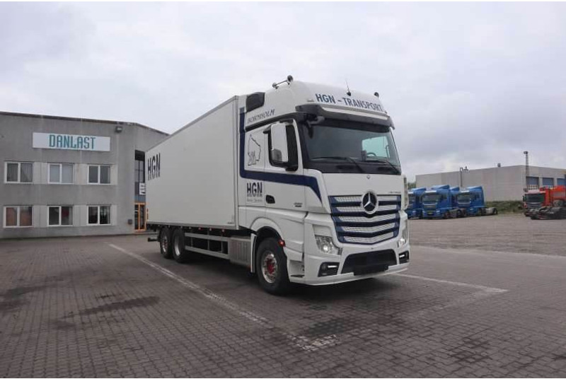 Mercedes-Benz Actros 2551 6X2-4 fast kasse - Φορτηγό κόφα: φωτογραφία 2 Mercedes-Benz Actros 2551 6X2-4 fast kasse - Φορτηγό κόφα: φωτογραφία 2