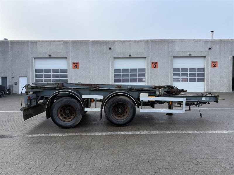 Nopa Hejselad - Ρυμούλκα ανατρεπόμενο: φωτογραφία 4 Nopa Hejselad - Ρυμούλκα ανατρεπόμενο: φωτογραφία 4