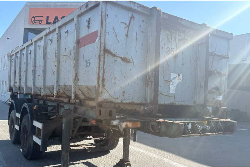 Pacton Containerchassis w. Steelbox / Stahlcontainer - Επικαθήμενο μεταφοράς εμπορευματοκιβωτίων/ Κινητό αμάξωμα: φωτογραφία 1 Pacton Containerchassis w. Steelbox / Stahlcontainer - Επικαθήμενο μεταφοράς εμπορευματοκιβωτίων/ Κινητό αμάξωμα: φωτογραφία 1