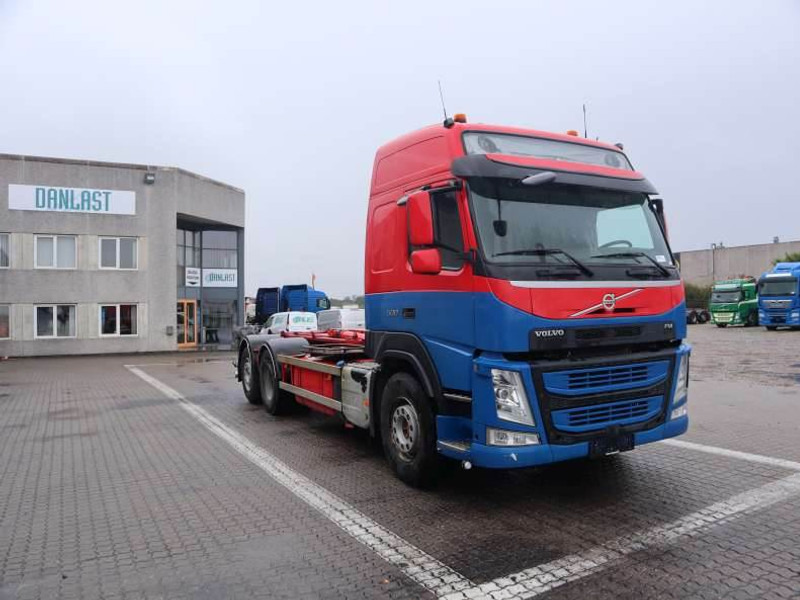 Volvo FM 500 EURO 6 - Φορτηγό με σύστημα καλωδίων: φωτογραφία 2 Volvo FM 500 EURO 6 - Φορτηγό με σύστημα καλωδίων: φωτογραφία 2