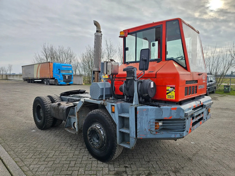 CVS-Ferrari TT2516B - Τράκτορες τελωνείων: φωτογραφία 3 CVS-Ferrari TT2516B - Τράκτορες τελωνείων: φωτογραφία 3