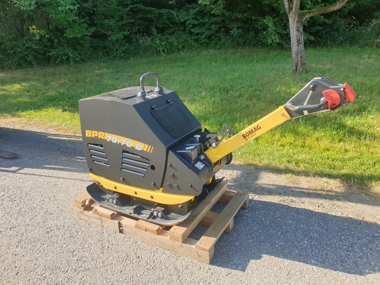 BOMAG BPR 70/70 D - Δονητική πλάκα: φωτογραφία 3 BOMAG BPR 70/70 D - Δονητική πλάκα: φωτογραφία 3