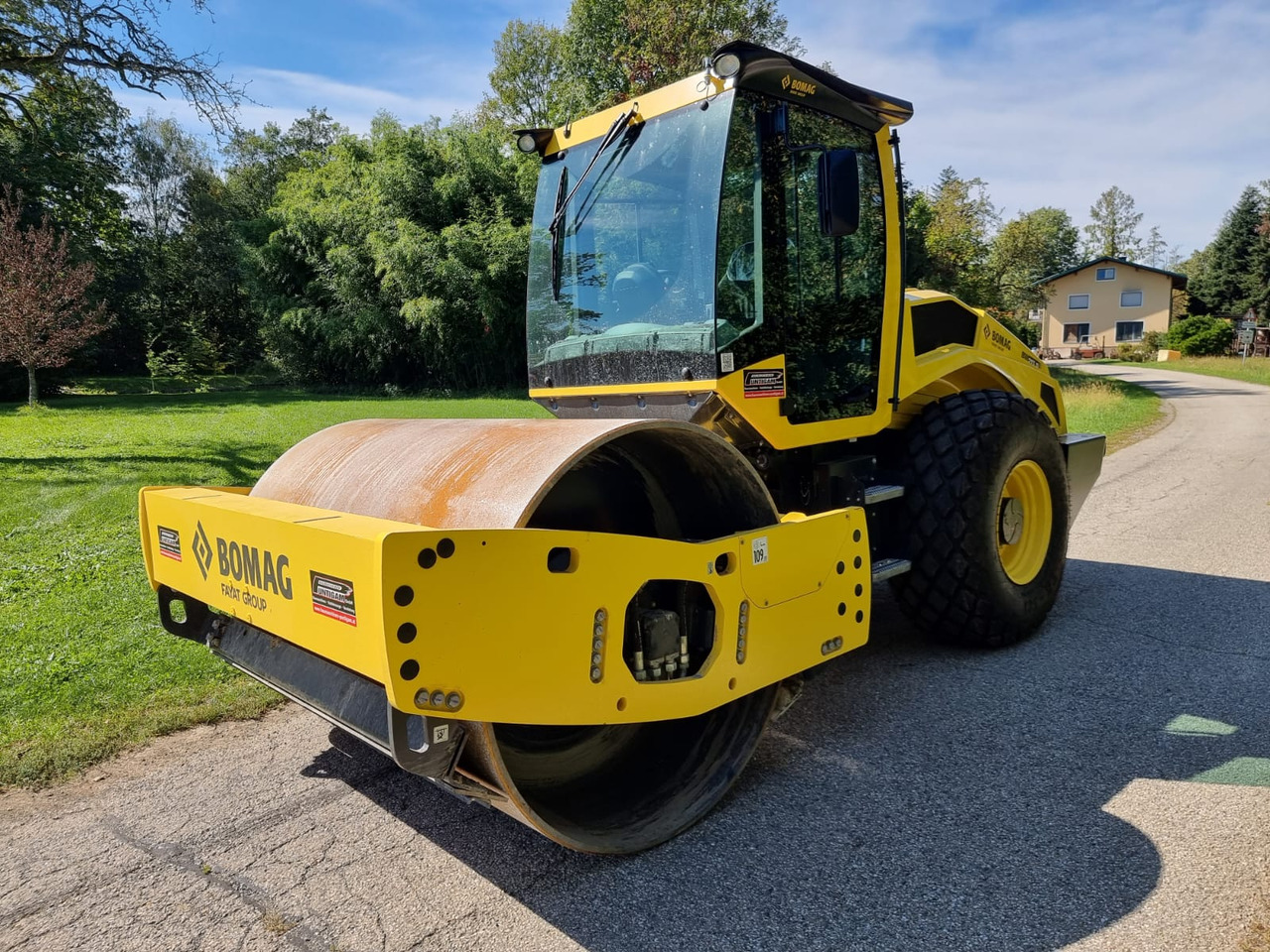 BOMAG BW 213 D-5 PL - Οδοστρωτήρας: φωτογραφία 4 BOMAG BW 213 D-5 PL - Οδοστρωτήρας: φωτογραφία 4