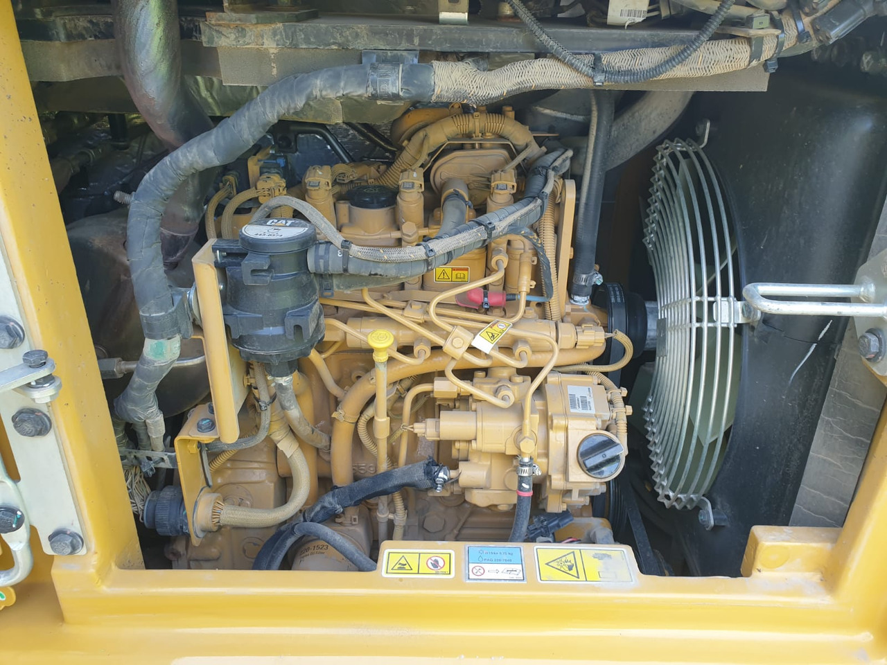 Μίνι εκσκαφέας CATERPILLAR 304-07: φωτογραφία 15 Μίνι εκσκαφέας CATERPILLAR 304-07: φωτογραφία 15