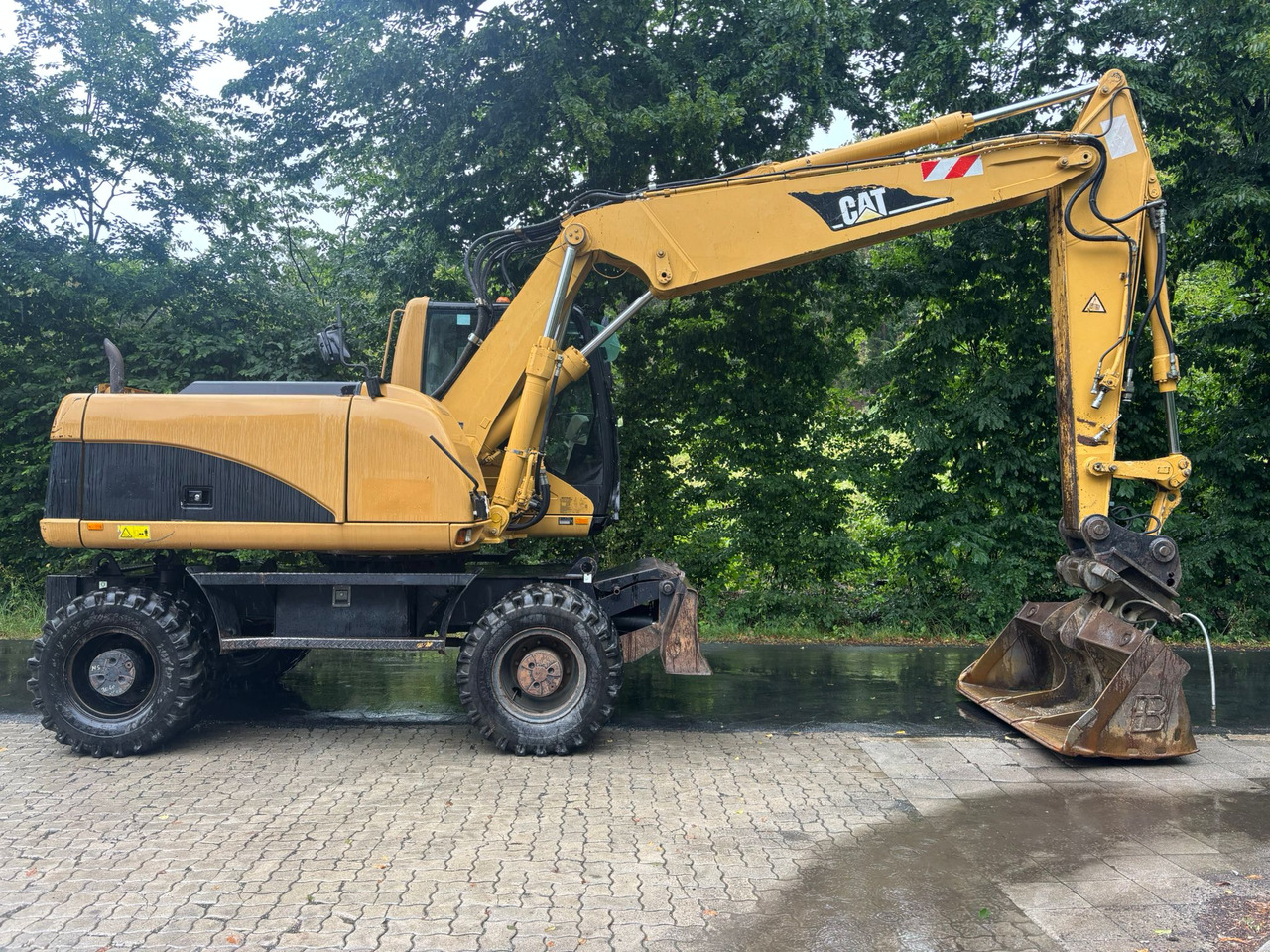 CATERPILLAR M 316 C - Τροχοφόρος εκσκαφέας: φωτογραφία 2 CATERPILLAR M 316 C - Τροχοφόρος εκσκαφέας: φωτογραφία 2