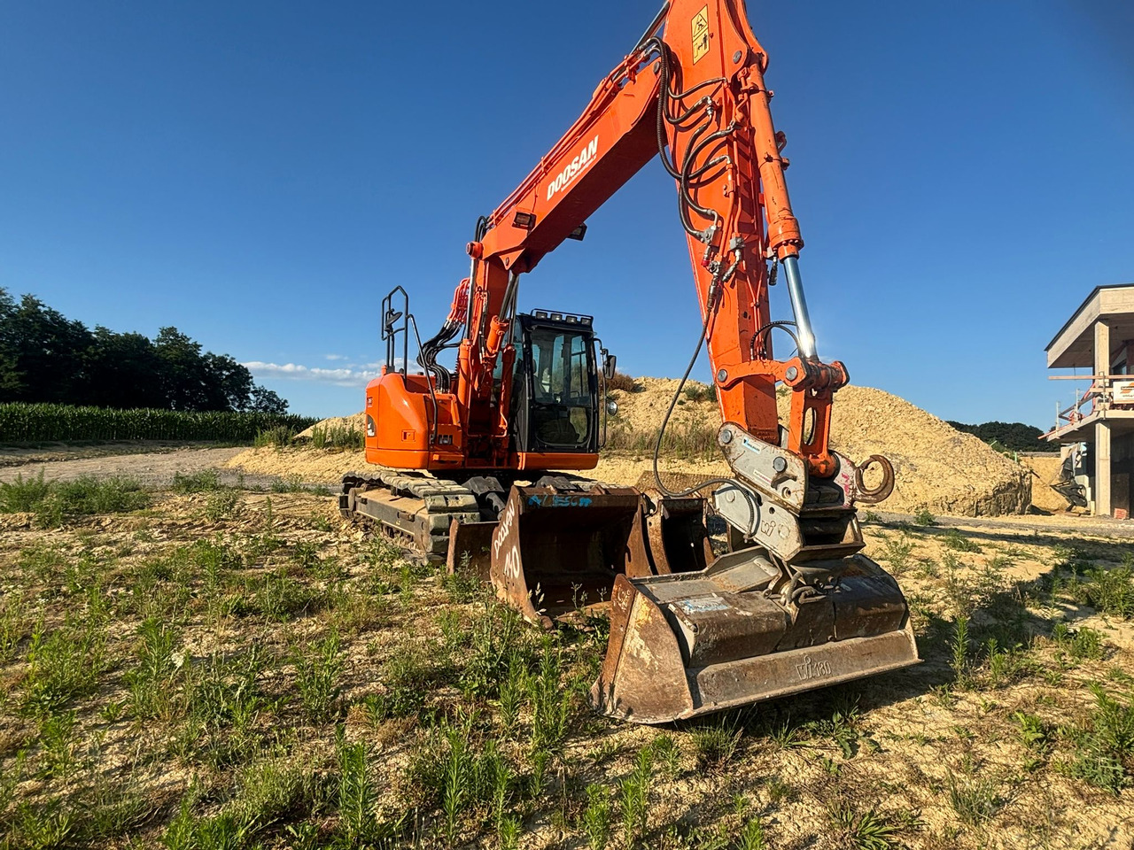 DOOSAN DX 140 LCR-3 - Ερπυστριοφόρος εκσκαφέας: φωτογραφία 3 DOOSAN DX 140 LCR-3 - Ερπυστριοφόρος εκσκαφέας: φωτογραφία 3