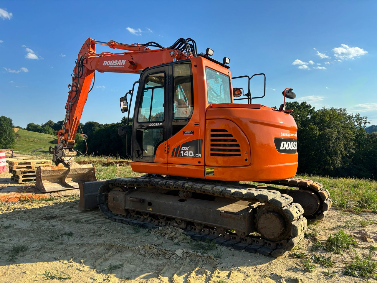 DOOSAN DX 140 LCR-3 - Ερπυστριοφόρος εκσκαφέας: φωτογραφία 5 DOOSAN DX 140 LCR-3 - Ερπυστριοφόρος εκσκαφέας: φωτογραφία 5