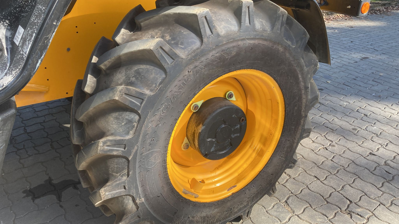 Τηλεσκοπικός φορτωτής JCB 535V125: φωτογραφία 9