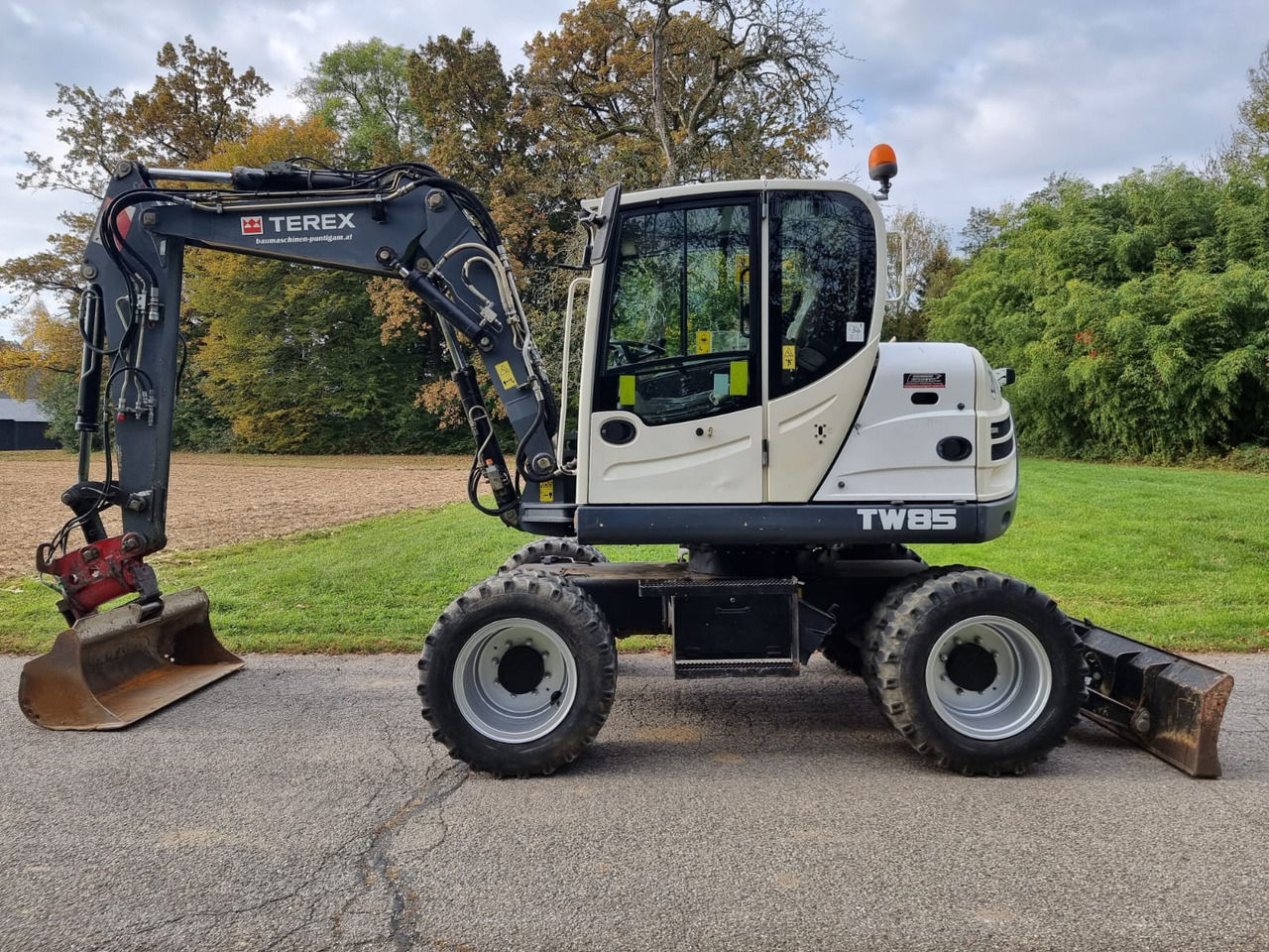 Terex TW 85 - Τροχοφόρος εκσκαφέας: φωτογραφία 1 Terex TW 85 - Τροχοφόρος εκσκαφέας: φωτογραφία 1