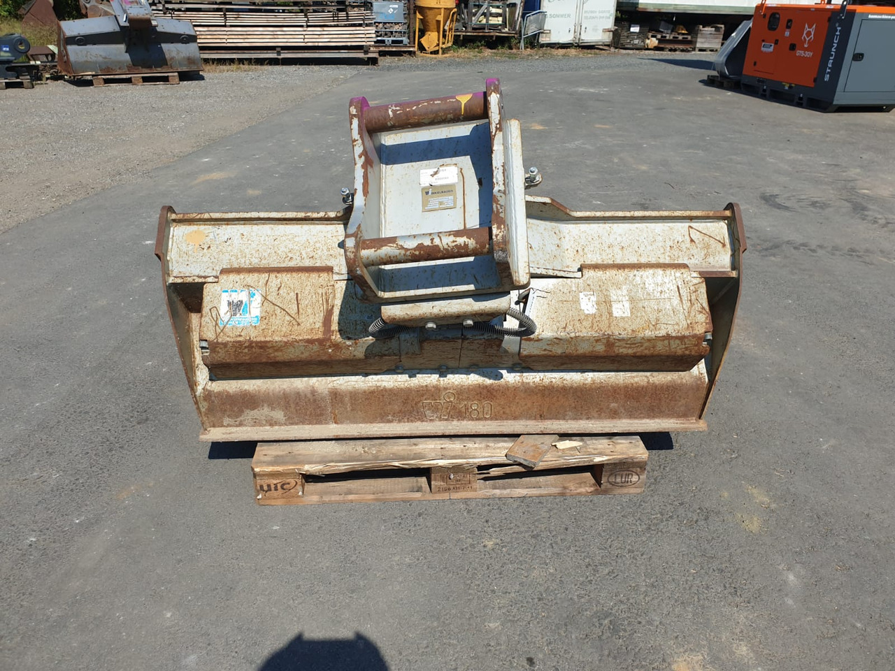 Winkelbauer Ditch-cleaning-bucket 180 cm - Κουβάς για εκσκαφέα για Ερπυστριοφόρος εκσκαφέας: φωτογραφία 4 Winkelbauer Ditch-cleaning-bucket 180 cm - Κουβάς για εκσκαφέα για Ερπυστριοφόρος εκσκαφέας: φωτογραφία 4