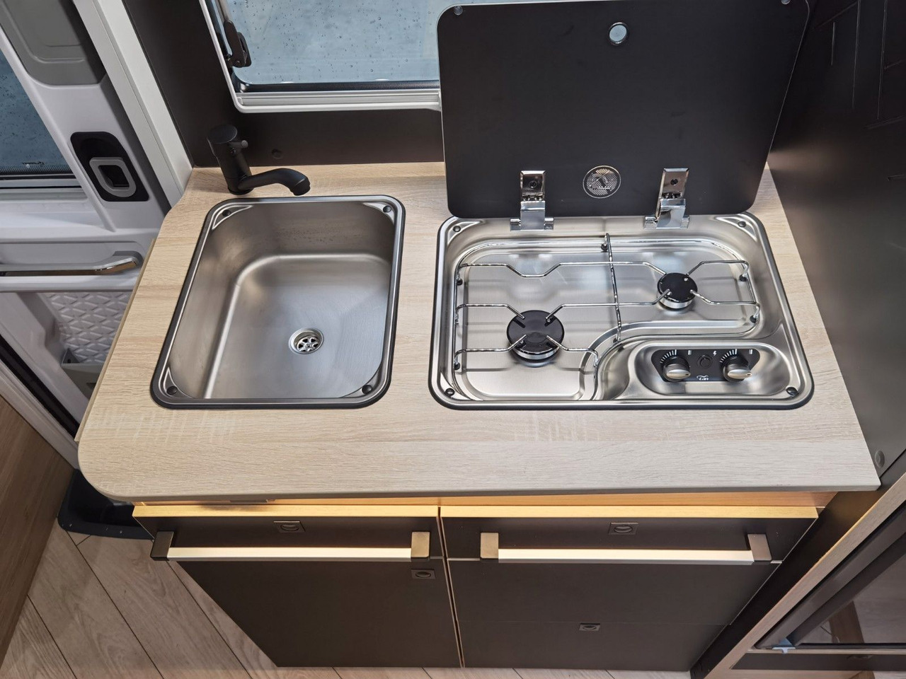 Ημιενιαίο αυτοκινούμενο Chausson 627 TITANIUM /-2026- / 165PS - 8G. AUTOMATIK: φωτογραφία 18