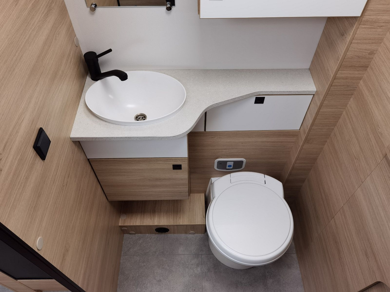 Ημιενιαίο αυτοκινούμενο Chausson 640 ULTIMATE / -2026- / XX-HUBBETT / DRIVE-PAKET: φωτογραφία 22