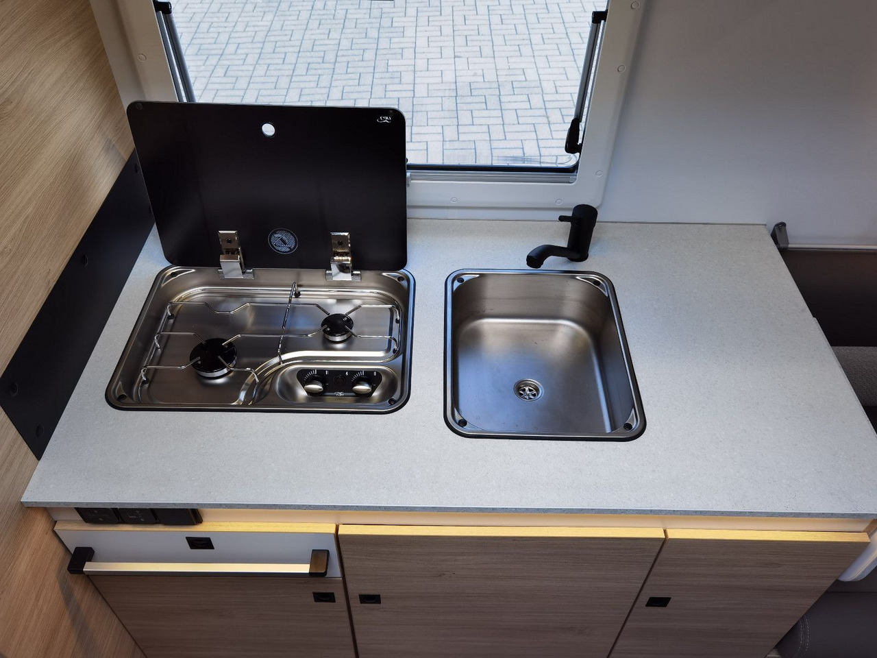 Ημιενιαίο αυτοκινούμενο Chausson 640 ULTIMATE / -2026- / XX-HUBBETT / DRIVE-PAKET: φωτογραφία 17