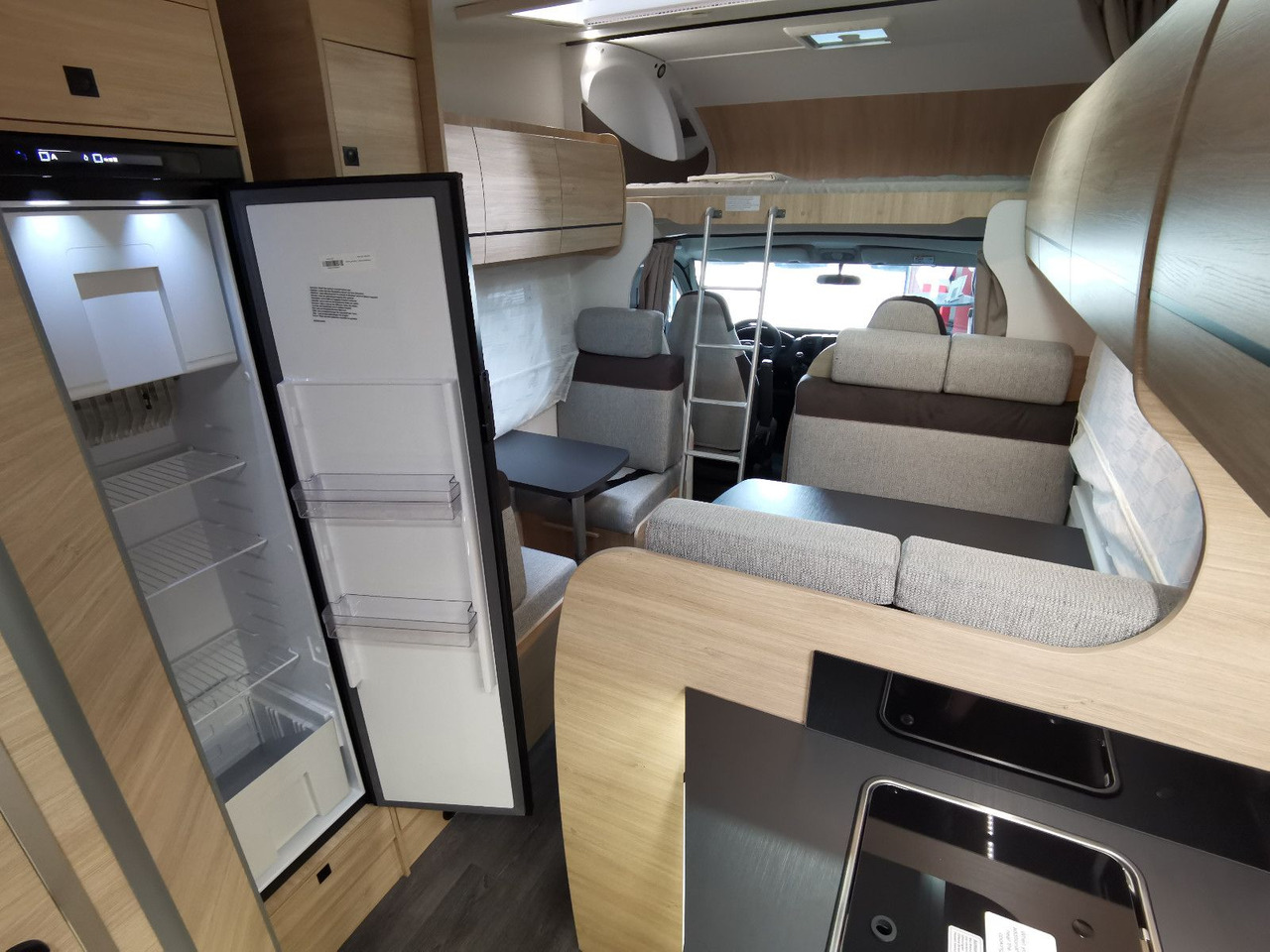 Αυτοκινούμενο με σοφίτα Chausson C 656 FIRST LINE /-2025- / 140PS / ETAGENBETTEN: φωτογραφία 21