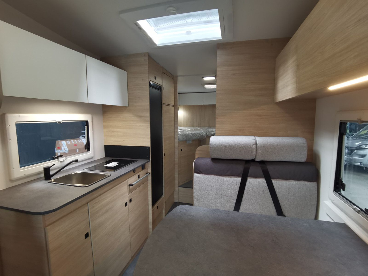 Leasing  Chausson C 727 FIRST LINE /140PS / EINZELBETTEN & ALKOVEN Chausson C 727 FIRST LINE /140PS / EINZELBETTEN & ALKOVEN: φωτογραφία 14