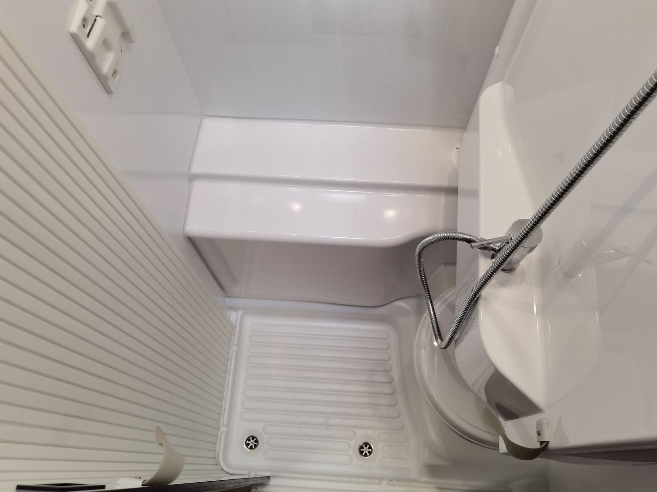 Leasing  Chausson C 727 FIRST LINE /140PS / EINZELBETTEN & ALKOVEN Chausson C 727 FIRST LINE /140PS / EINZELBETTEN & ALKOVEN: φωτογραφία 21