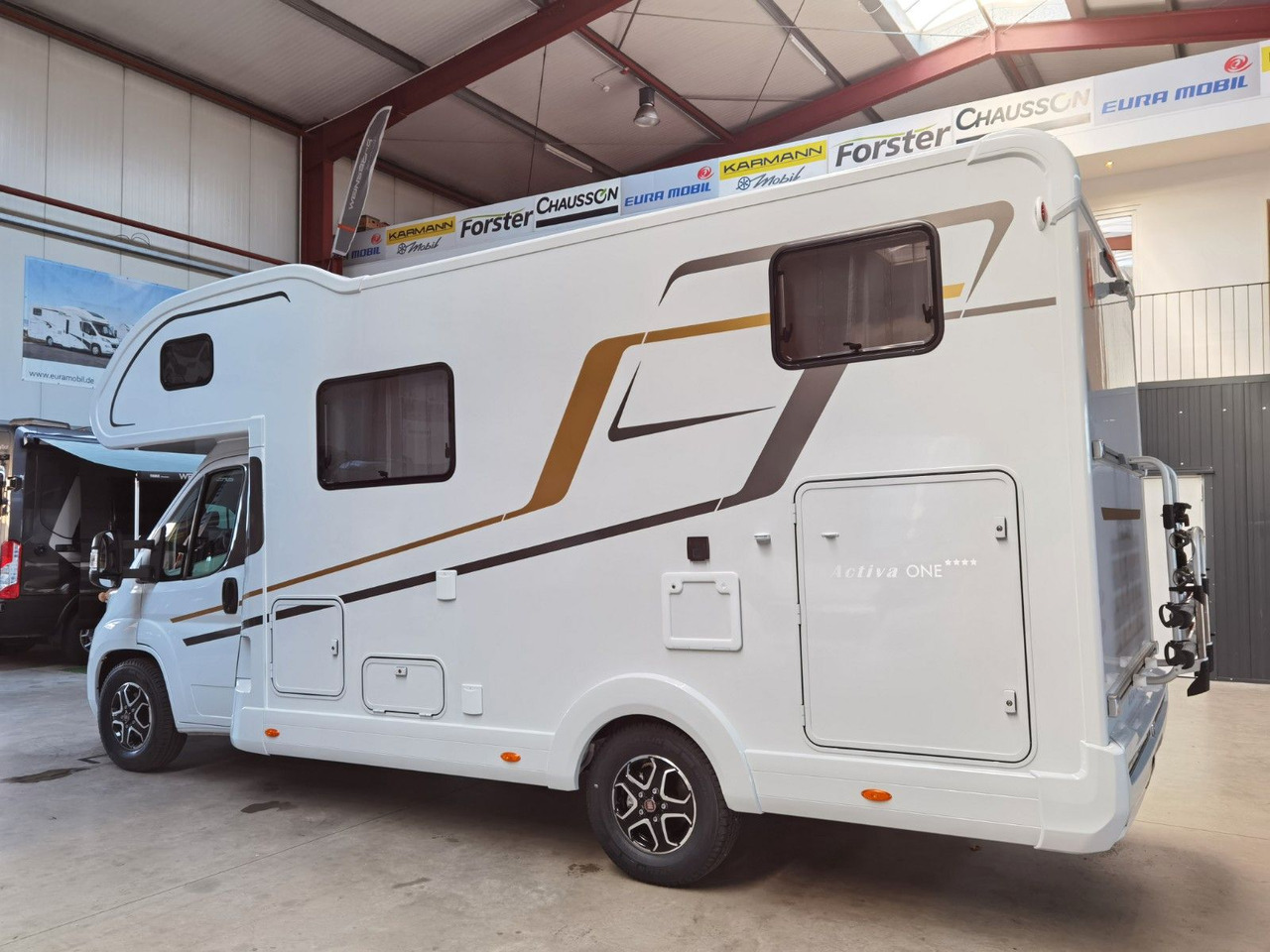 Eura Mobil ACTIVA ONE 690 HB / 180PS-9G AUTOMATIK -40H MAXI - Αυτοκινούμενο με σοφίτα: φωτογραφία 5 Eura Mobil ACTIVA ONE 690 HB / 180PS-9G AUTOMATIK -40H MAXI - Αυτοκινούμενο με σοφίτα: φωτογραφία 5