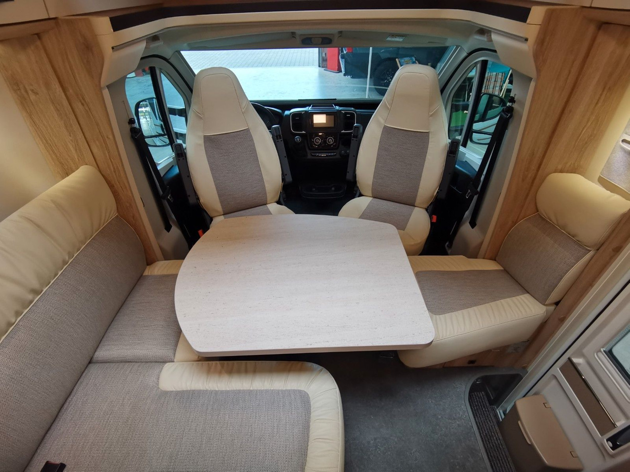 Leasing  Eura Mobil PROFILA T 660 EB / -2025-/ 140PS / MONDIAL-PAKET Eura Mobil PROFILA T 660 EB / -2025-/ 140PS / MONDIAL-PAKET: φωτογραφία 14