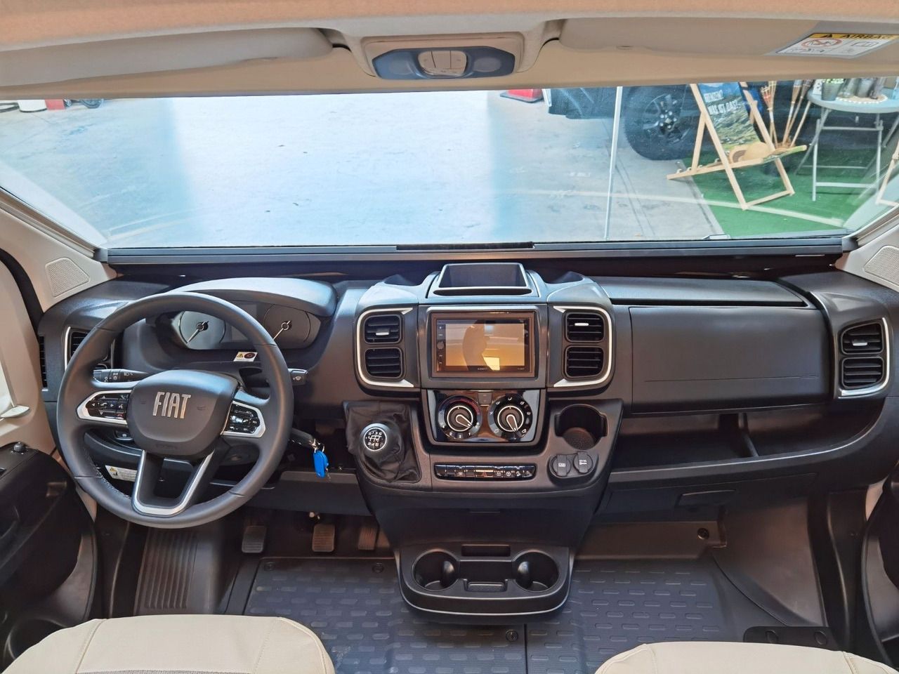 Leasing  Eura Mobil PROFILA T 660 EB / -2025-/ 140PS / MONDIAL-PAKET Eura Mobil PROFILA T 660 EB / -2025-/ 140PS / MONDIAL-PAKET: φωτογραφία 12