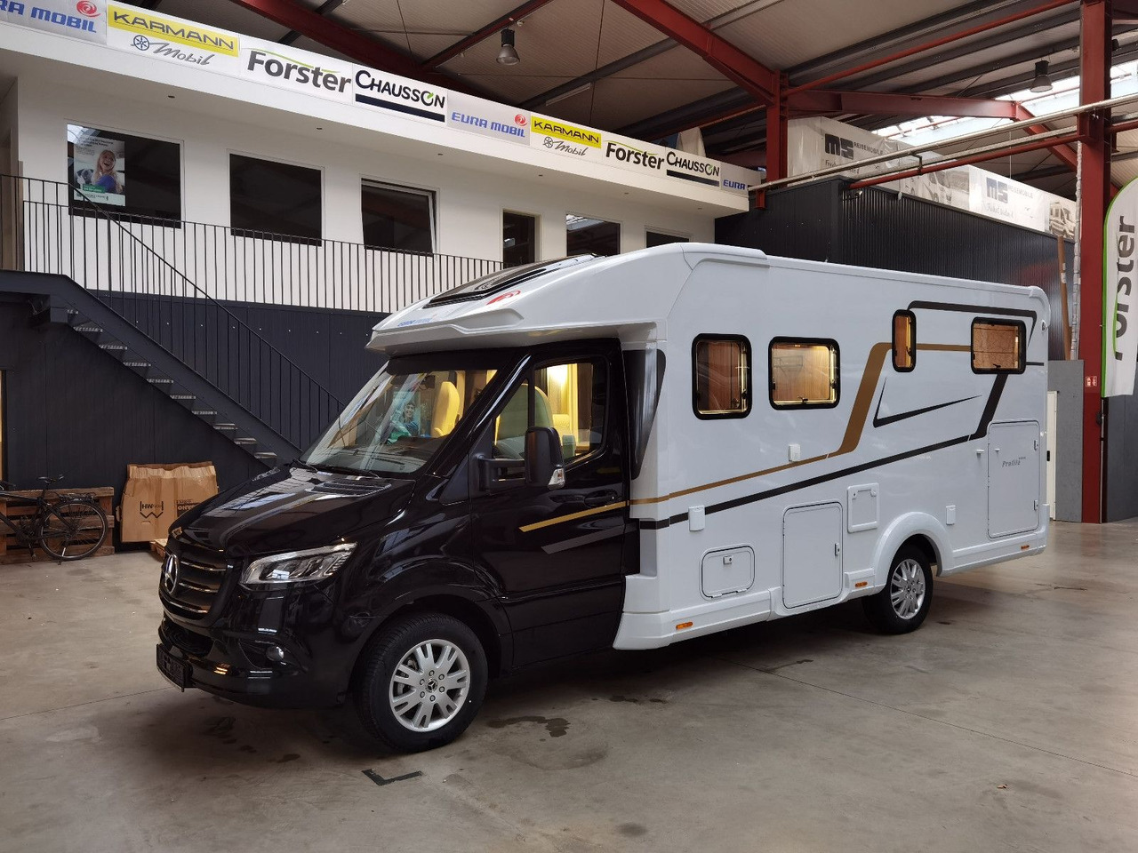 Ημιενιαίο αυτοκινούμενο Eura Mobil PROFILA T 726 EF /-2025-/ MONDIAL PLUS & S-PAKET: φωτογραφία 6 Ημιενιαίο αυτοκινούμενο Eura Mobil PROFILA T 726 EF /-2025-/ MONDIAL PLUS & S-PAKET: φωτογραφία 6