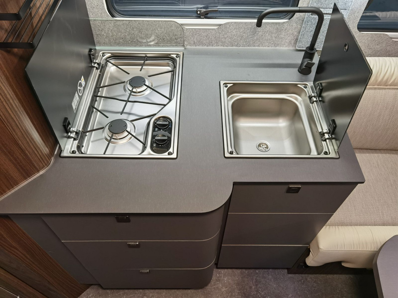 Ημιενιαίο αυτοκινούμενο Eura Mobil PROFILA T 726 EF /-2025-/ MONDIAL PLUS & S-PAKET: φωτογραφία 19 Ημιενιαίο αυτοκινούμενο Eura Mobil PROFILA T 726 EF /-2025-/ MONDIAL PLUS & S-PAKET: φωτογραφία 19