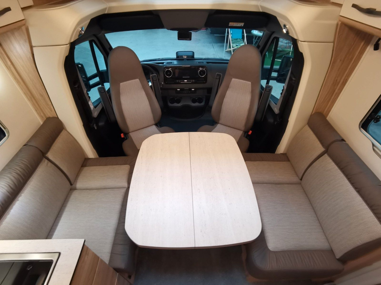 Ημιενιαίο αυτοκινούμενο Eura Mobil PROFILA T 726 EF FREESTYLE -SONDERMODELL 2026: φωτογραφία 15