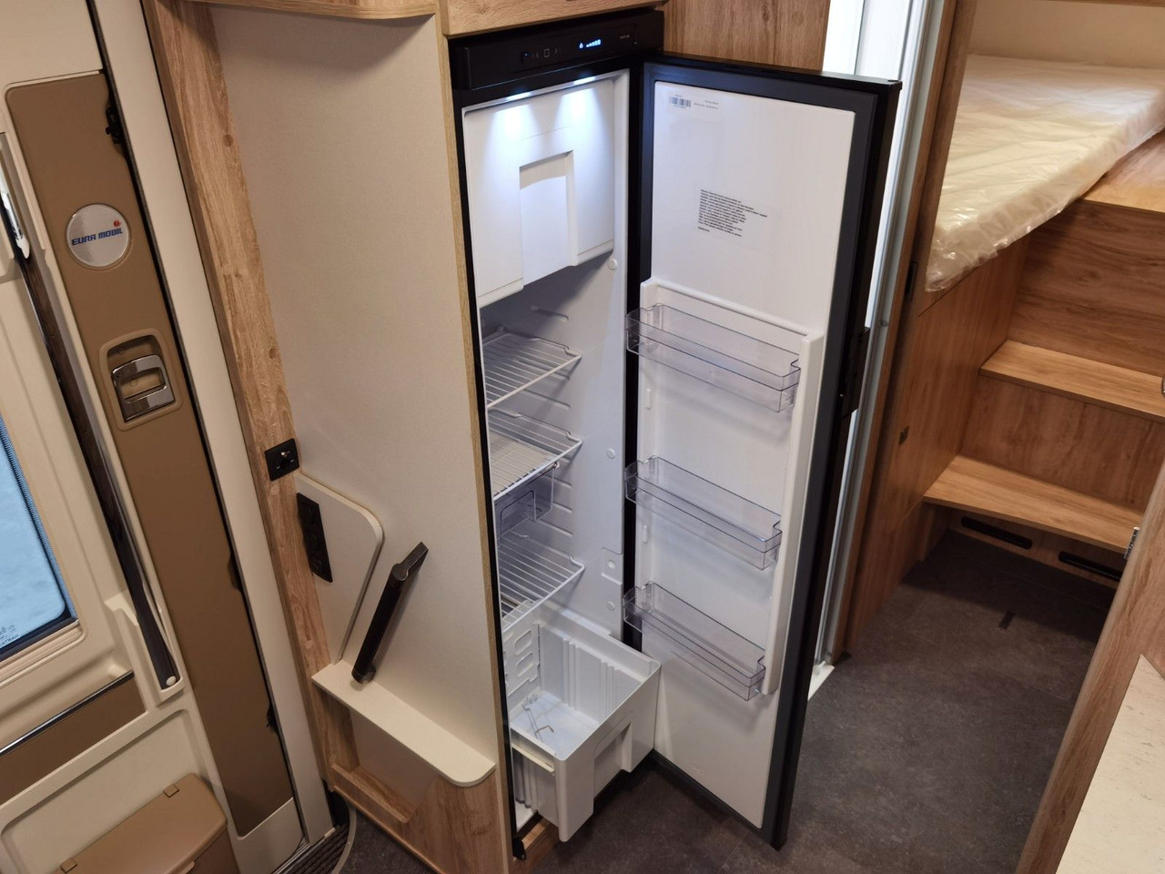 Ημιενιαίο αυτοκινούμενο Eura Mobil PROFILA T 726 EF FREESTYLE -SONDERMODELL 2026: φωτογραφία 17