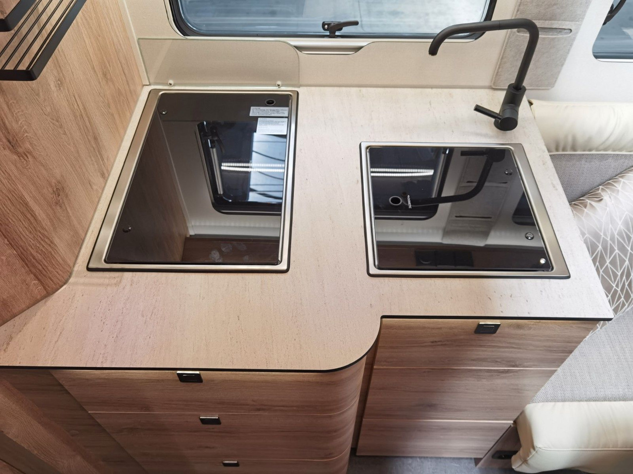 Ημιενιαίο αυτοκινούμενο Eura Mobil PROFILA T 726 QF FREESTYLE / -2026 - / 170PS -9G: φωτογραφία 19 Ημιενιαίο αυτοκινούμενο Eura Mobil PROFILA T 726 QF FREESTYLE / -2026 - / 170PS -9G: φωτογραφία 19