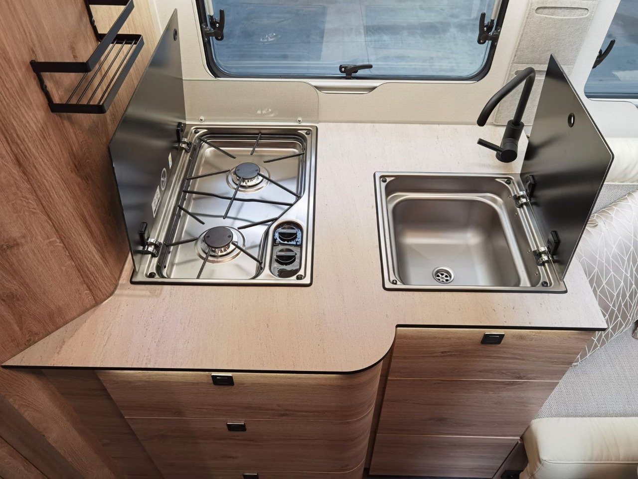 Ημιενιαίο αυτοκινούμενο Eura Mobil PROFILA T 726 QF FREESTYLE / -2026 - / 170PS -9G: φωτογραφία 18 Ημιενιαίο αυτοκινούμενο Eura Mobil PROFILA T 726 QF FREESTYLE / -2026 - / 170PS -9G: φωτογραφία 18