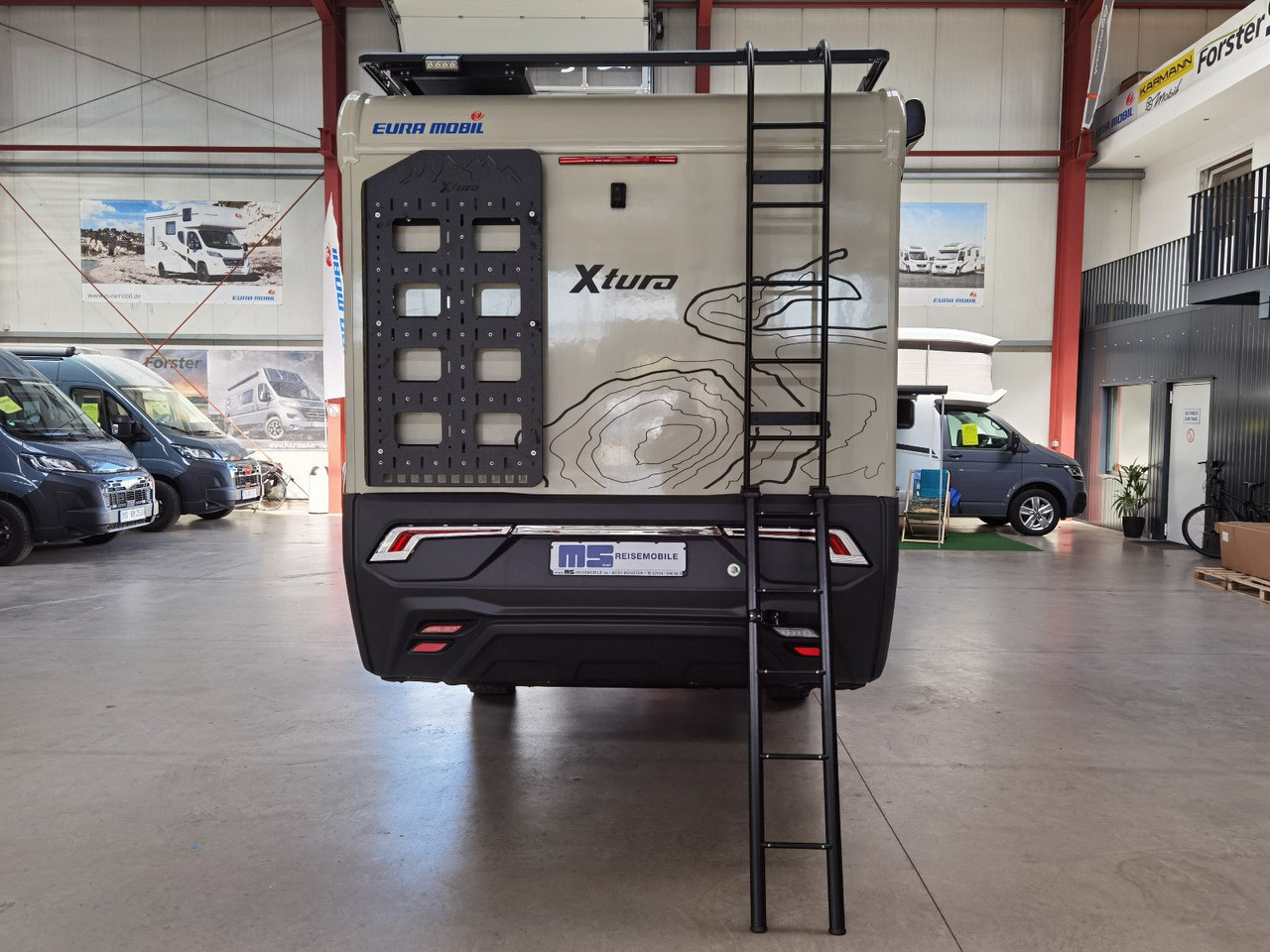 Ημιενιαίο αυτοκινούμενο Eura Mobil XTURA 686 EF / - 2025 - / 4x4 - FERNREISEMOBIL: φωτογραφία 16