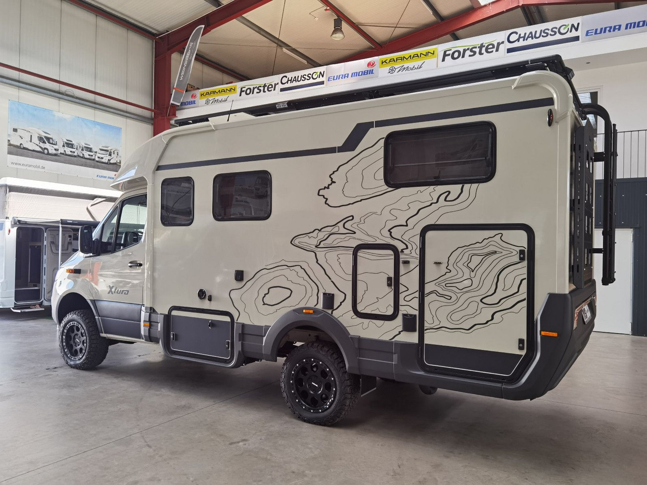Ημιενιαίο αυτοκινούμενο Eura Mobil XTURA 686 EF / - 2025 - / 4x4 - FERNREISEMOBIL: φωτογραφία 7
