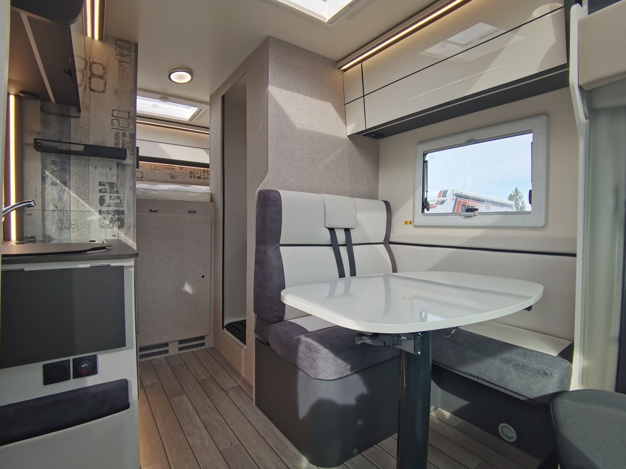 Ημιενιαίο αυτοκινούμενο Forster T 599 HBN COUPÈ /-2025-/165PS / SILVER - EDITION: φωτογραφία 11