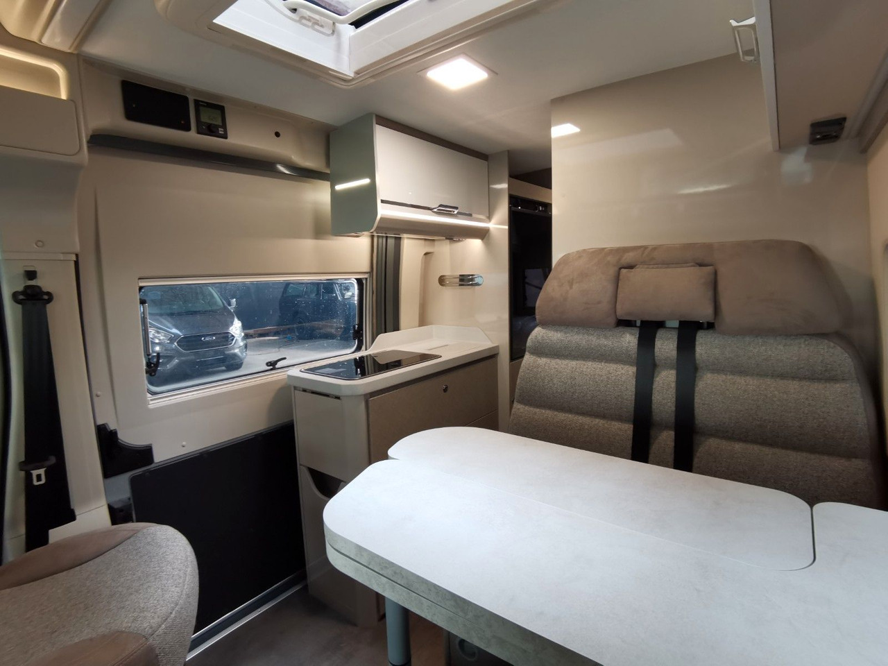 Αυτοκινούμενο βαν Karmann DAVIS 590 LIFESTYLE / 140PS / SKY-ROOF & ALU: φωτογραφία 11
