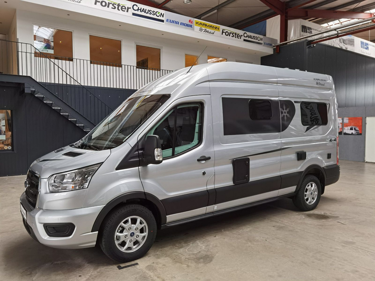 Karmann DEXTER 570 /170PS-4x4 /SOLAR/ AHK / EINZELBETTEN - Αυτοκινούμενο βαν: φωτογραφία 5 Karmann DEXTER 570 /170PS-4x4 /SOLAR/ AHK / EINZELBETTEN - Αυτοκινούμενο βαν: φωτογραφία 5